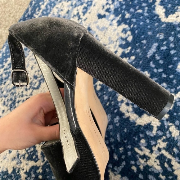 MANOLO BLAHNIK / aminta grey Velvet peep toe d’Orsay ankle Sandal heel 38.5 8.5 - Picture 5 of 7